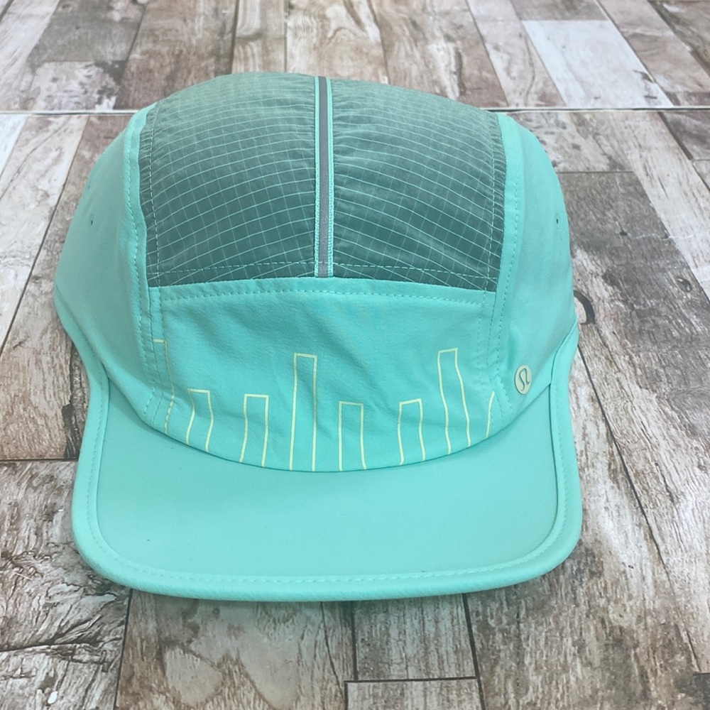 NWT - Lululemon Hat